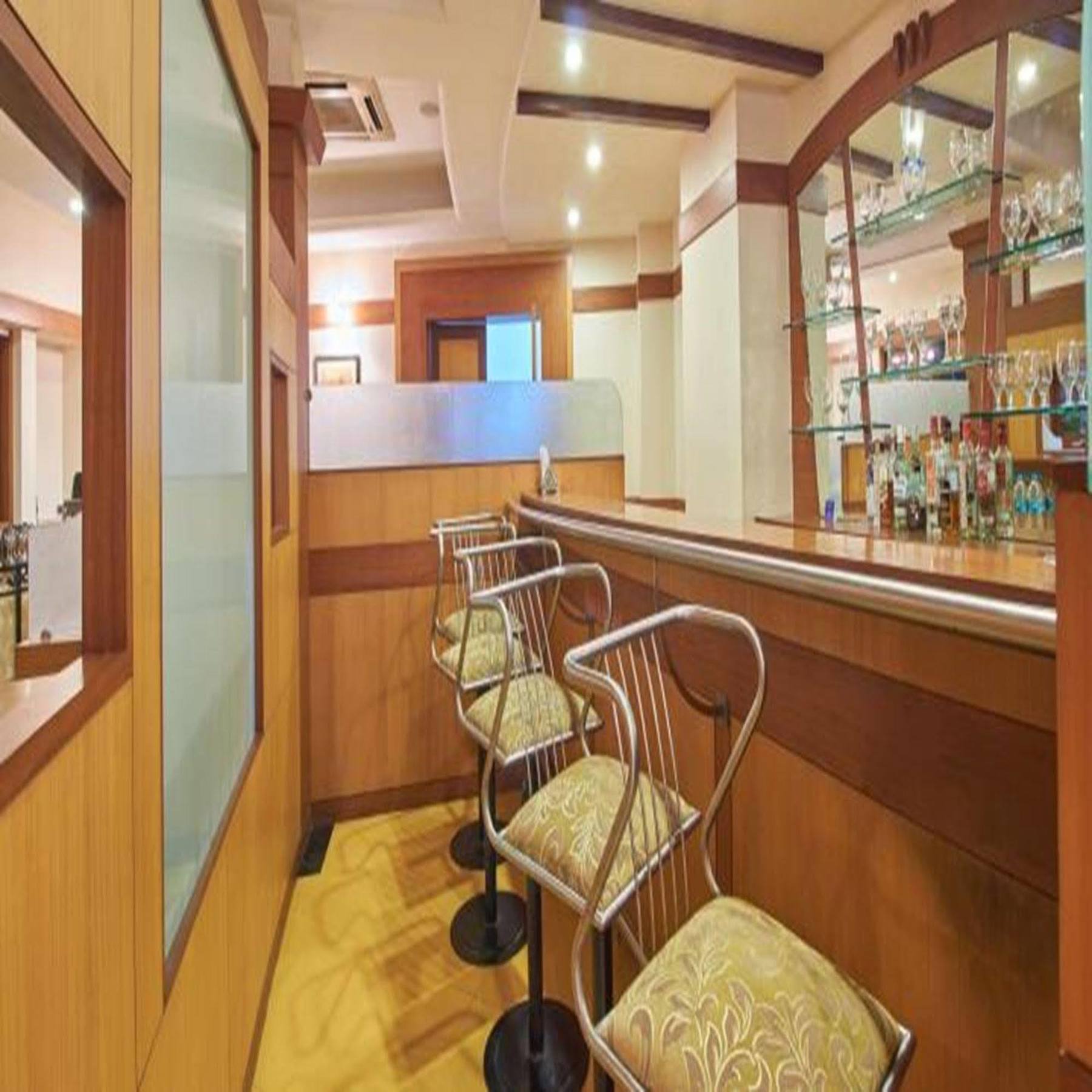 Sahil Sarovar Portico โลนาวาลา ภายนอก รูปภาพ