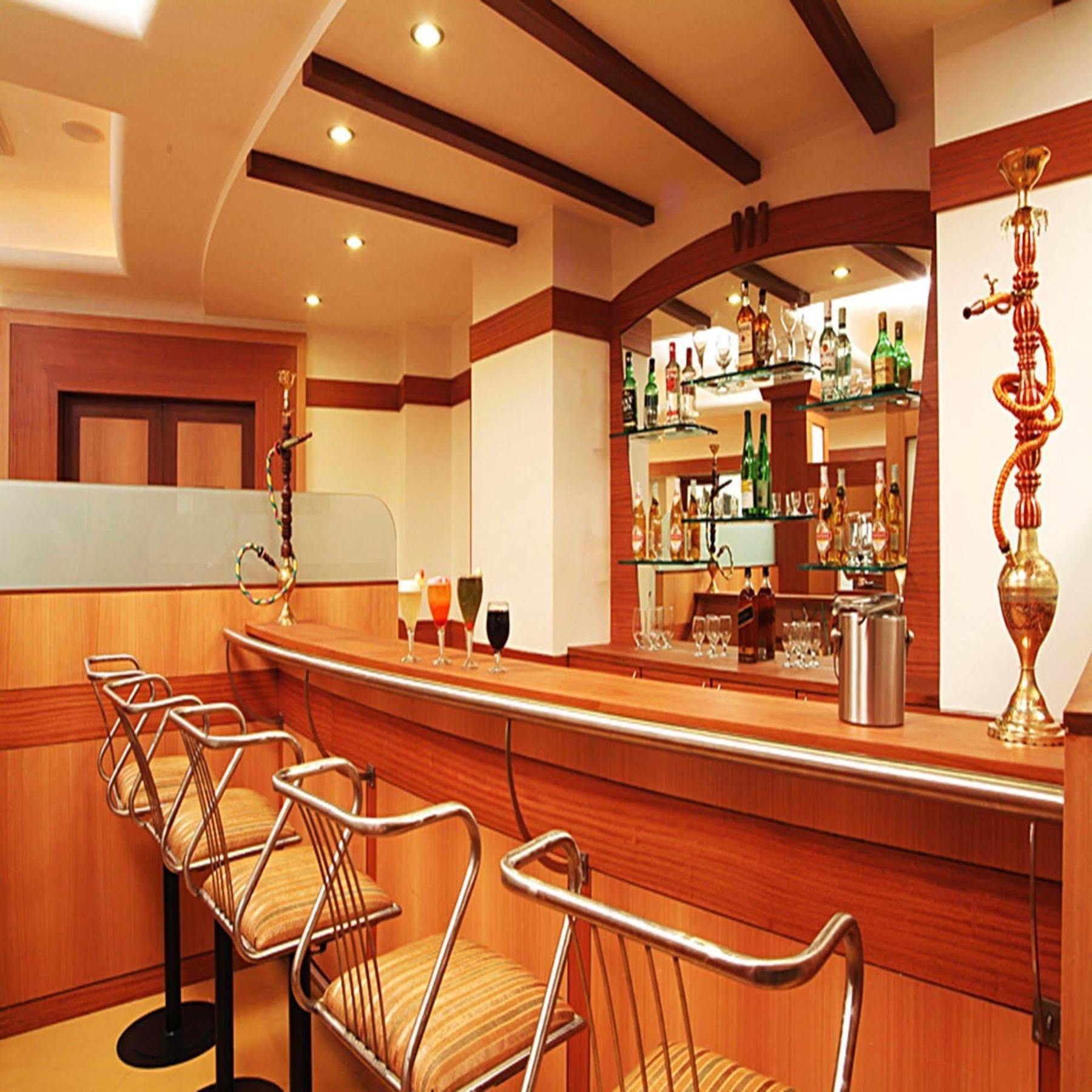 Sahil Sarovar Portico โลนาวาลา ภายนอก รูปภาพ